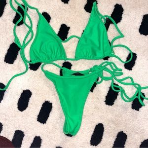 Minimale Animale bikini set medium